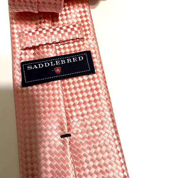 Saddlebred Mens Pink Tie - Pink - 100% Polyvester - NWOT - Picture 2 of 3